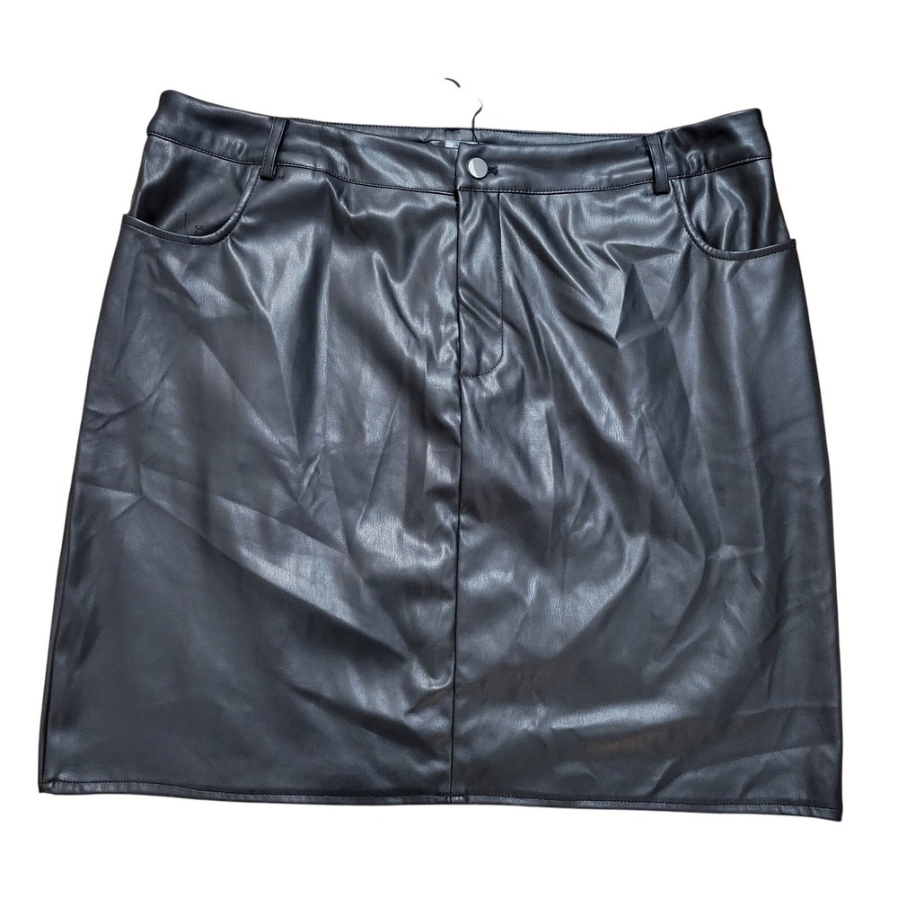 Missguided Faux Leather Mini Skirt Women Size 14 Black Moto Edgy Chic NWT